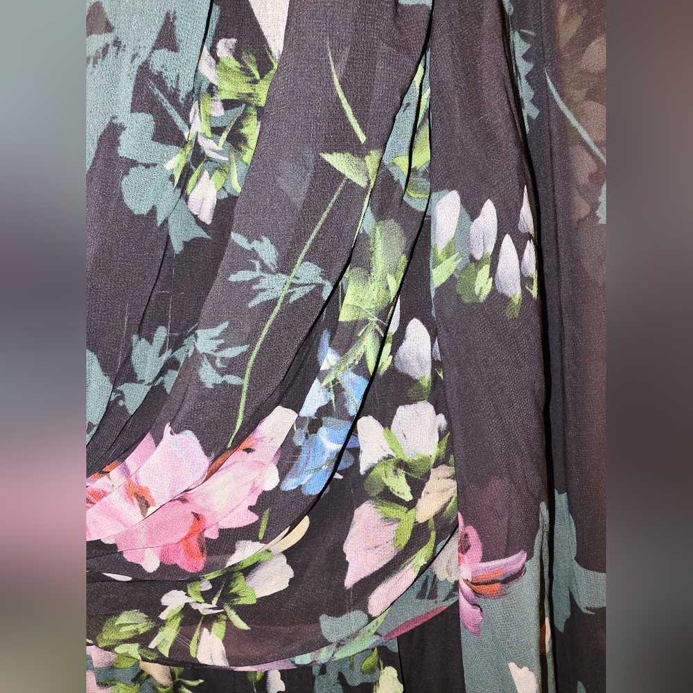 Badgley Mischka V-Neck Floral Pleated Gown-Size 12 - NWOT (never worn)🌸 - Picture 6 of 9